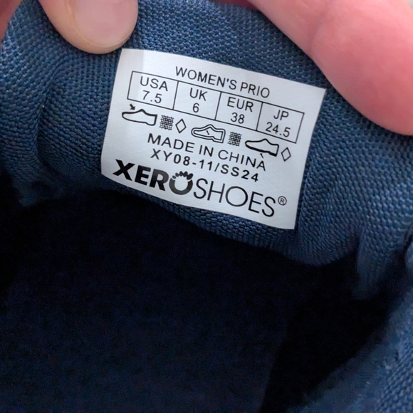 Xero Prio Shoe, Navy Blue, size 7.5 - Picture 3 of 3